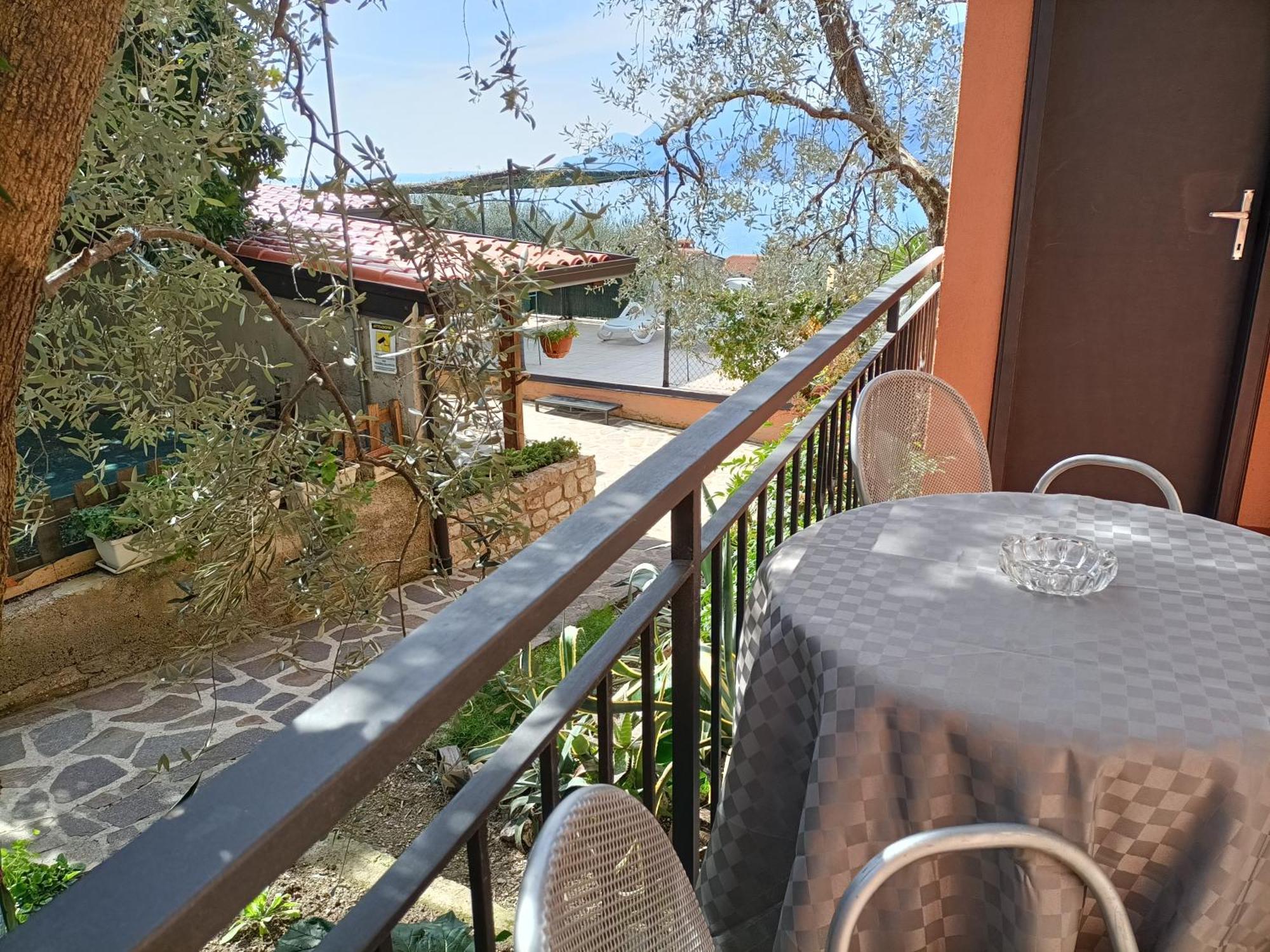 Casa Nina, Lago,montagne, Uliveti