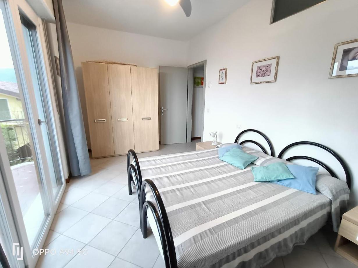 Casa Nina, Lago,montagne, Uliveti Holiday home *