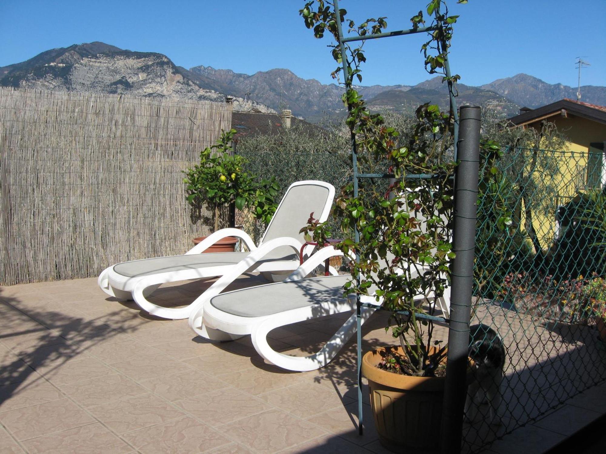 Holiday home Casa Nina, Lago,montagne, Uliveti