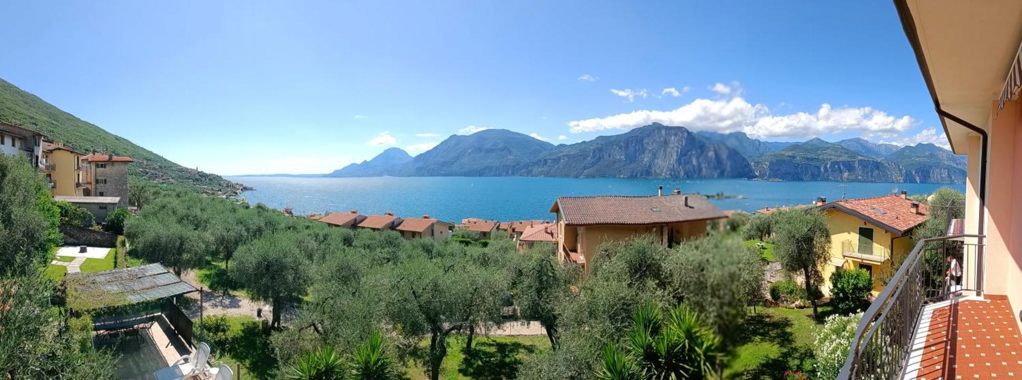 Casa Nina, Lago,montagne, Uliveti Holiday home *