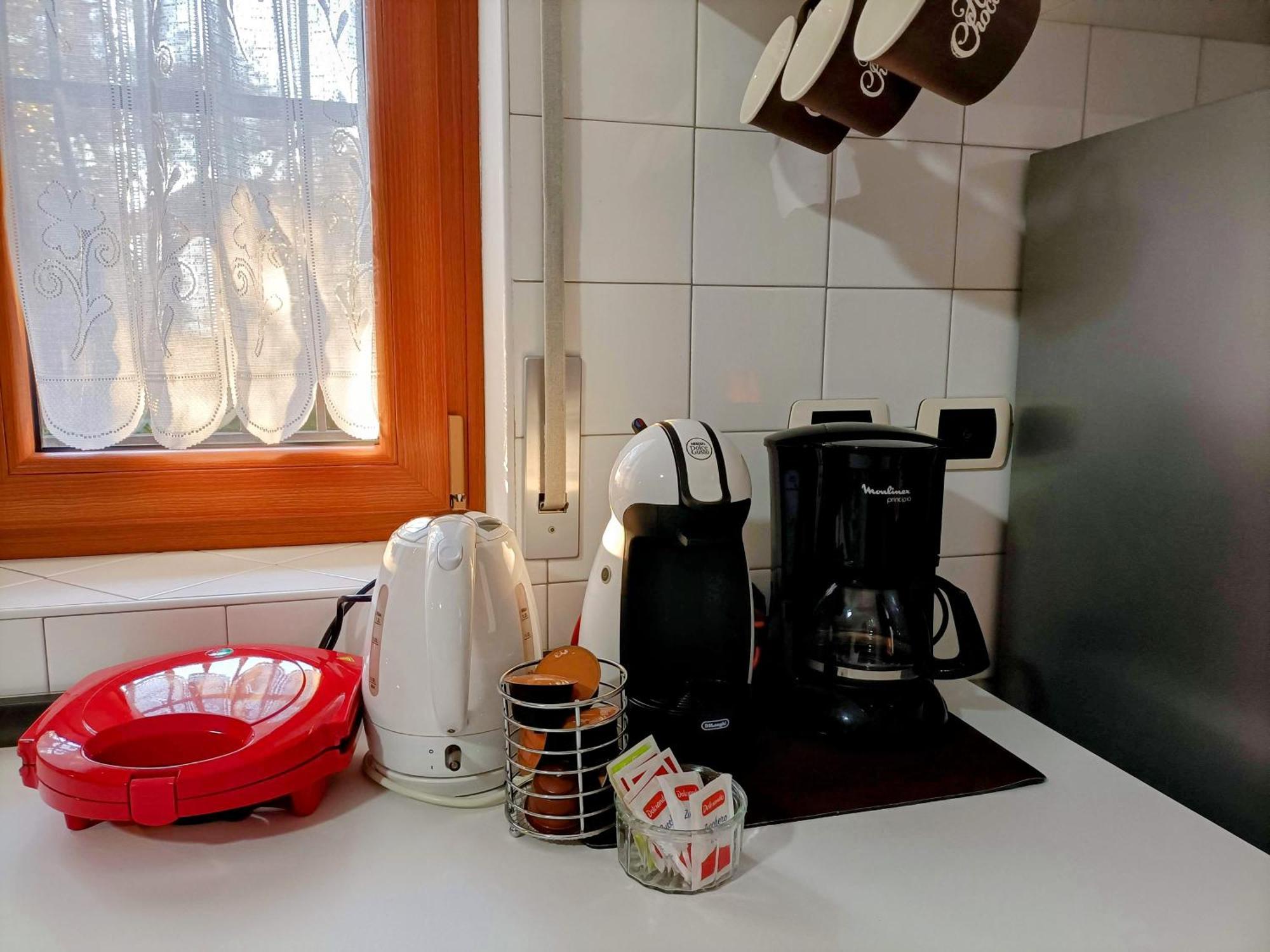 Casa Nina, Lago,montagne, Uliveti Holiday home *
