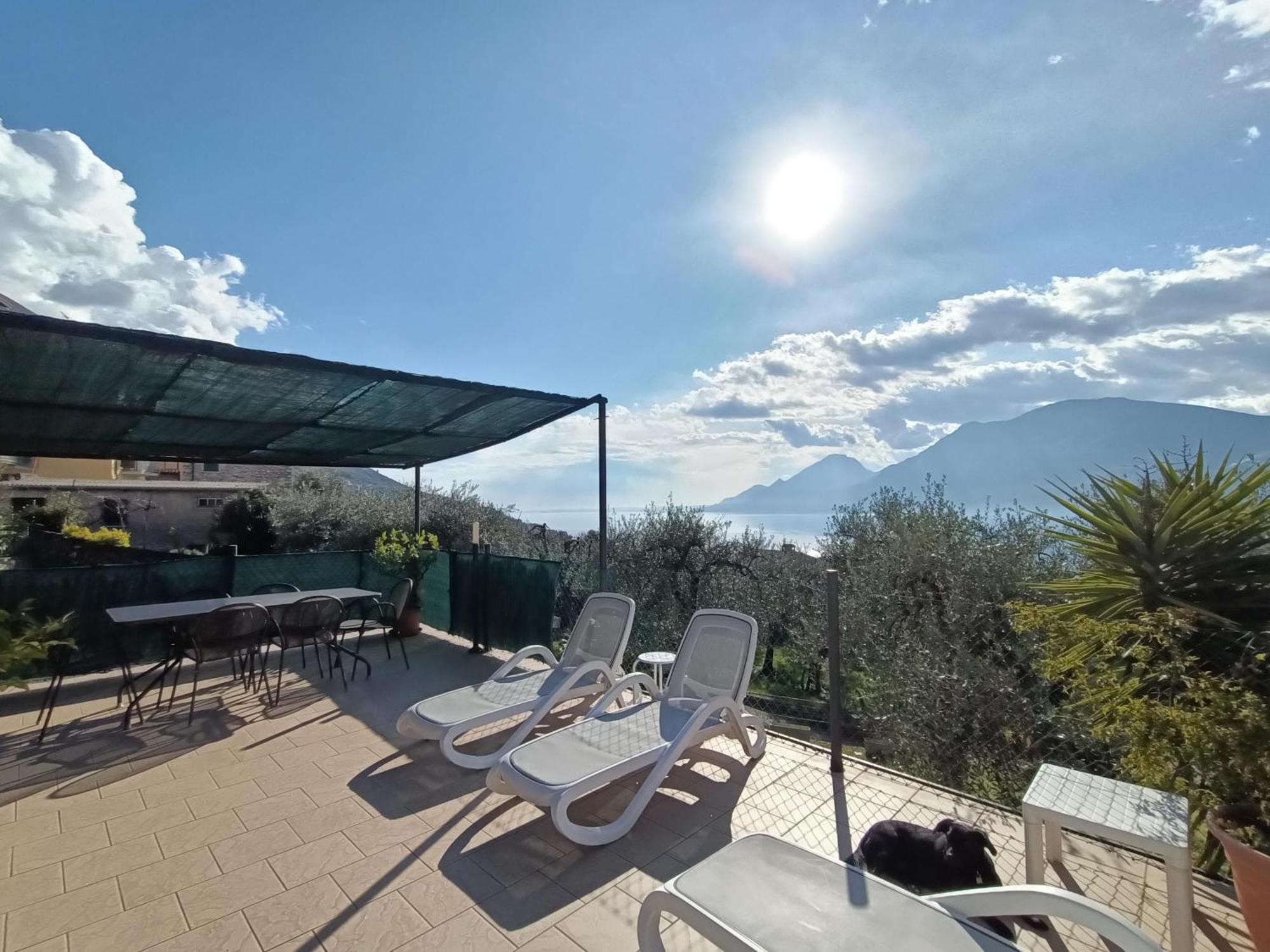 Casa Nina, Lago,montagne, Uliveti Holiday home *