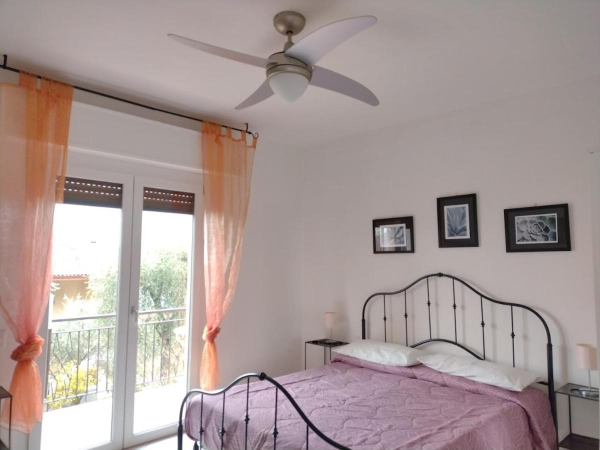 Casa Nina, Lago,montagne, Uliveti Holiday home
