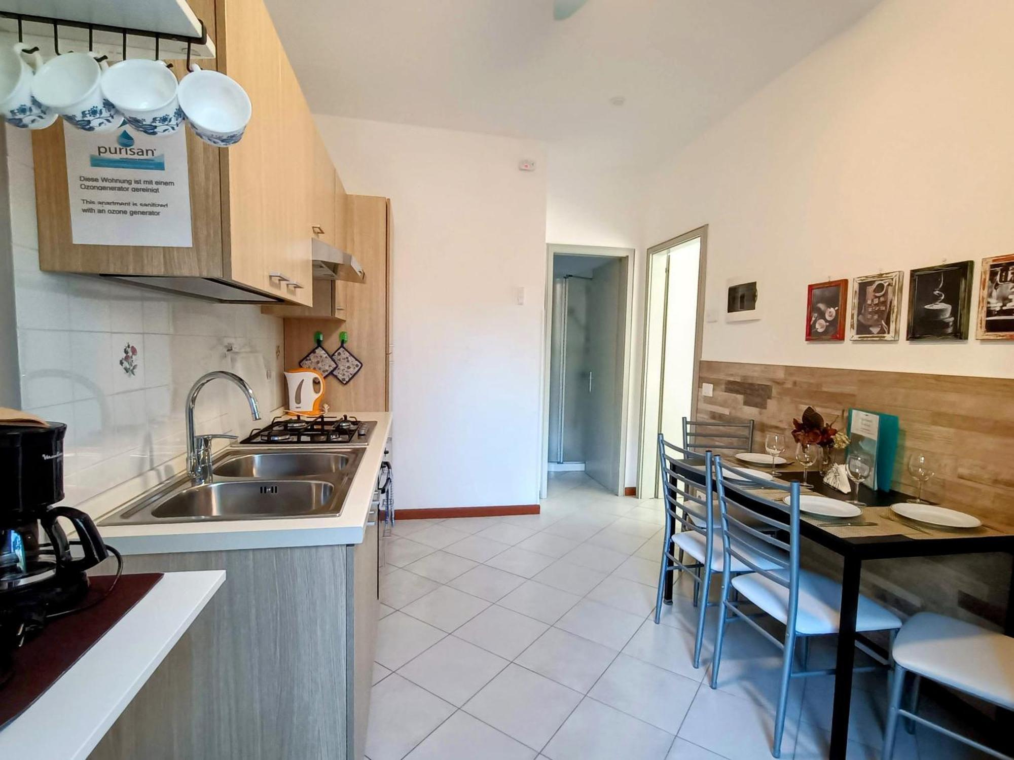 Holiday home Casa Nina, Lago,montagne, Uliveti *